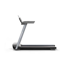 Horizon Fitness Evolve 3.0 Treadmill EXتحميل الصورة في عارض المعرض 
